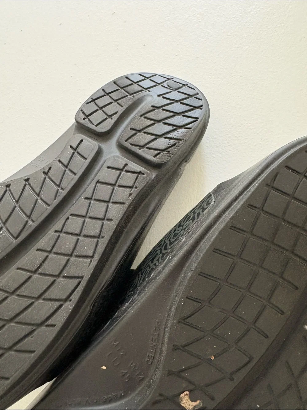 OOFOS Black Adjustable Strap Slide Sandals